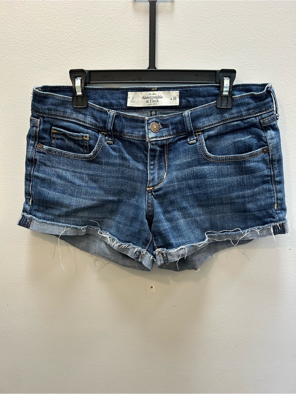 Abercrombie & Fitch Women's Dark Blue Denim Cutoff Shorts size 2